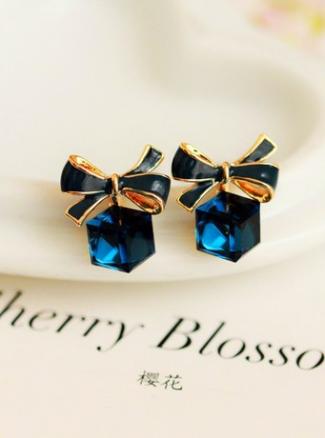 Square Bow Stud Earrings artificial imitation fashion jewellery online